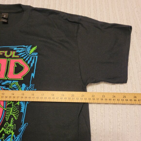 NWOT 2018 Grateful Dead Classic Rock Music Official Graphic Tee Shirt Size L - Picture 7 of 9